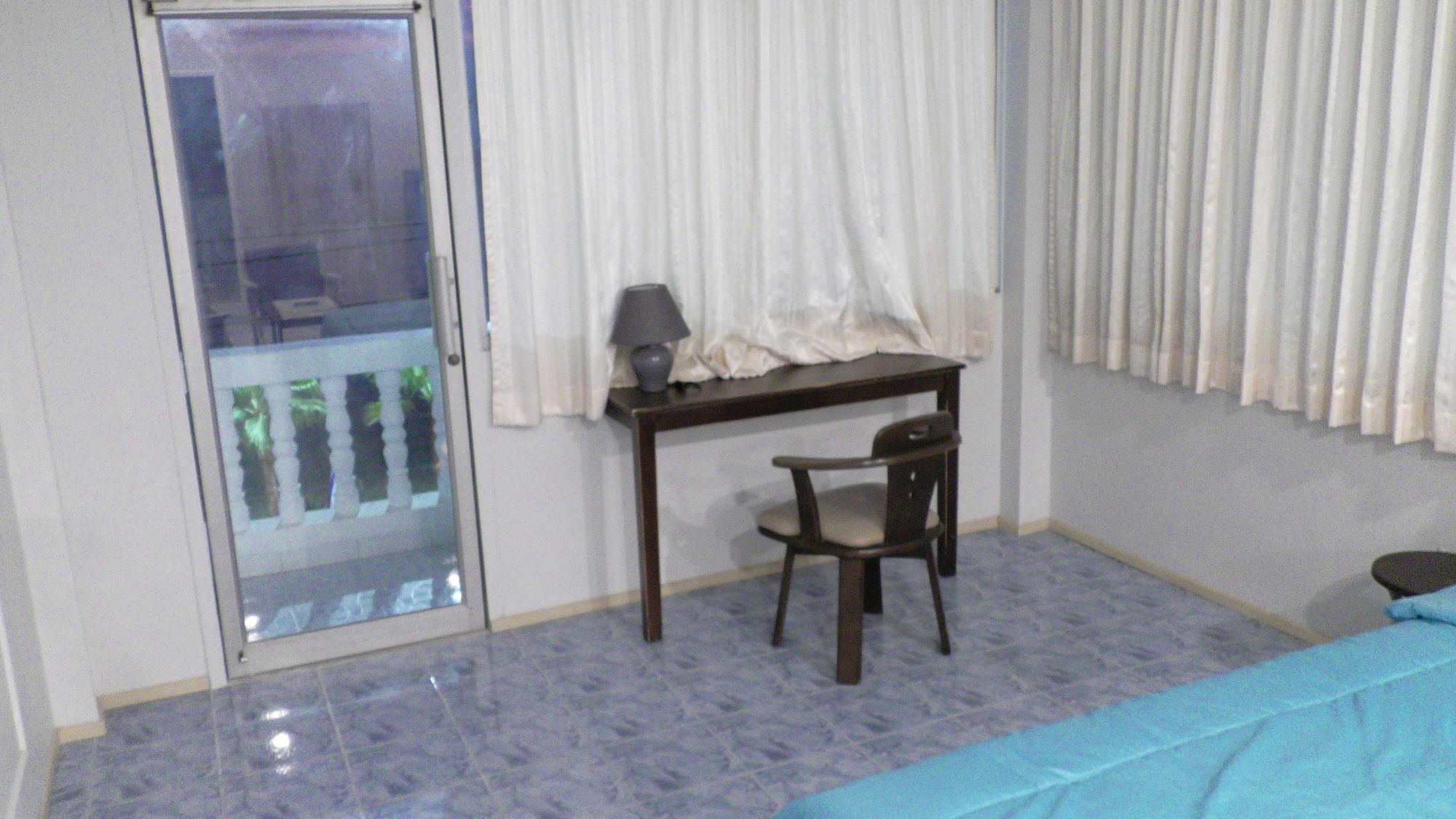 Seaview Hotel Pantai Jomtien Bagian luar foto